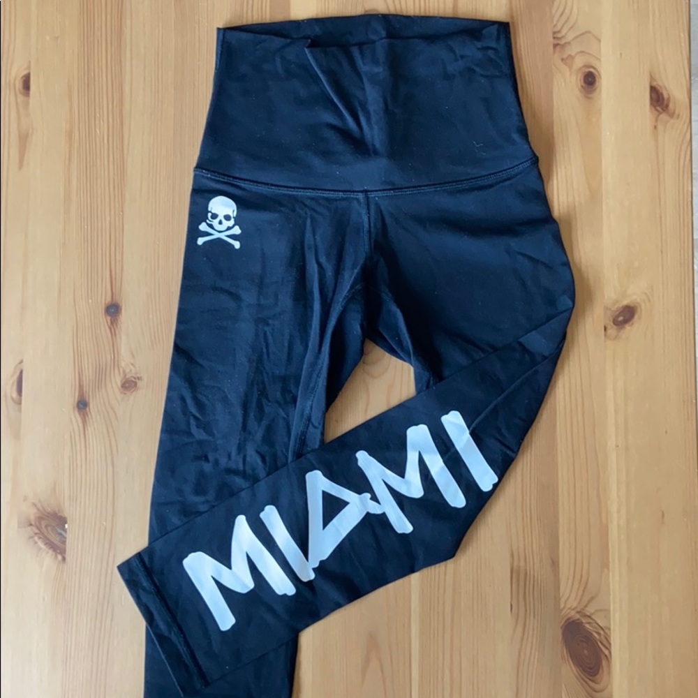 SoulCycle x Lululemon Miami Wunder Under Leggings